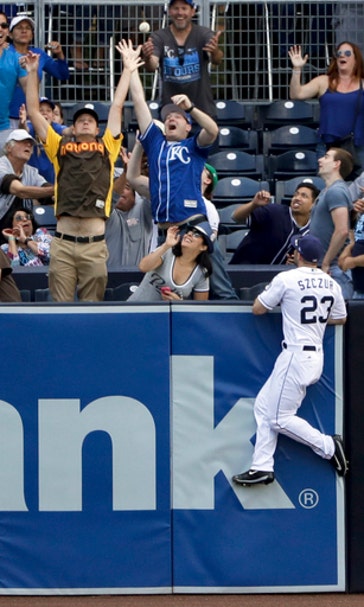 Cain hits 2 HRs, slam in 9-run 8th leads KC over Padres 12-6 (Jun 10, 2017)
